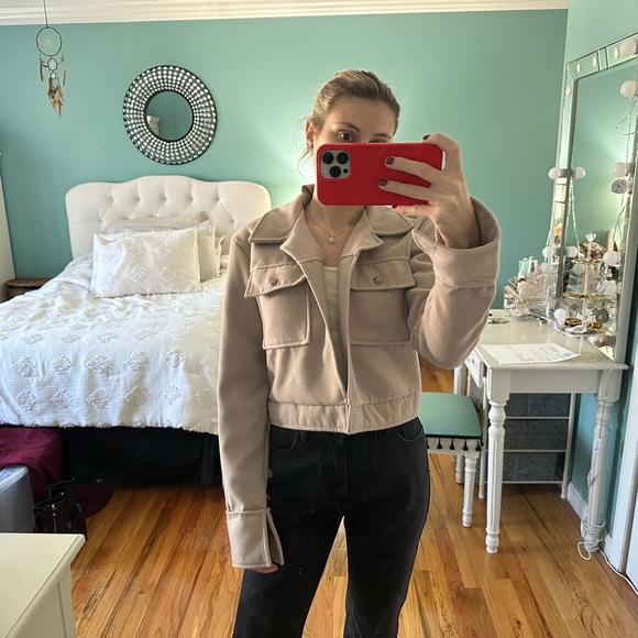 NASTY GAL MINI CROPPED COAT - Picture 2 of 3